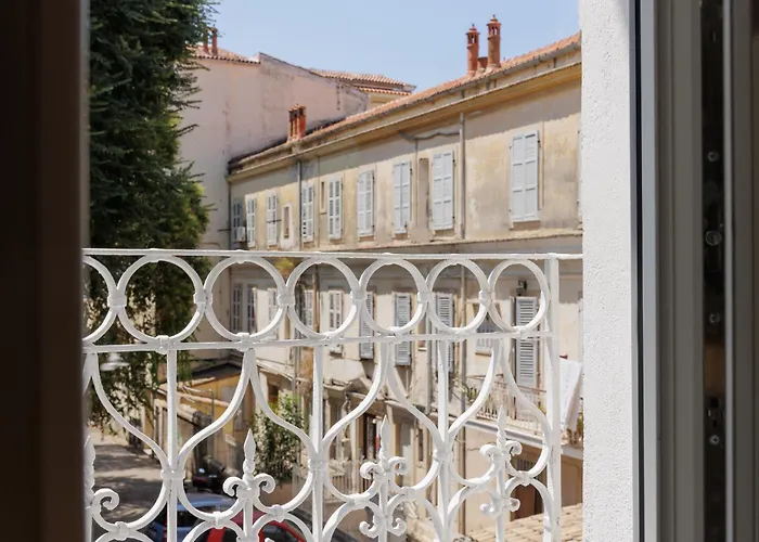Celestial Suites-top Location * Corfu (city)