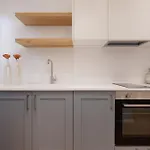 Celestial Suites-top Location Apartmán *